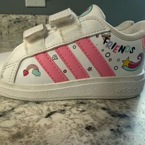 Adidas Kids' White and Pink Graphic Sneakers